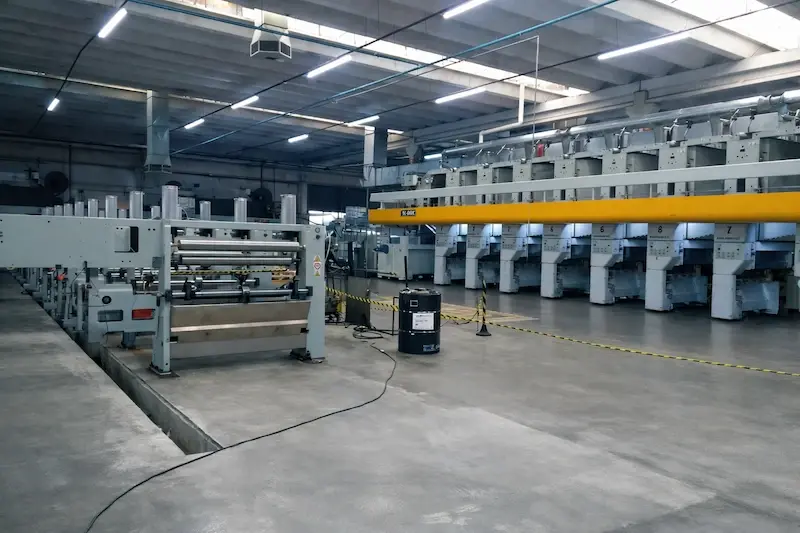 Montagem de várias máquinas de rotogravura